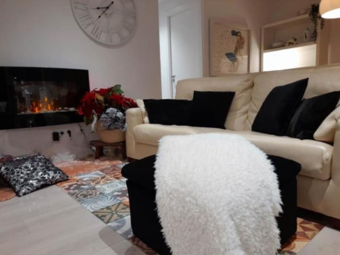 Apartamento Torre Valentina Frente Al Mar 卡隆赫 外观 照片